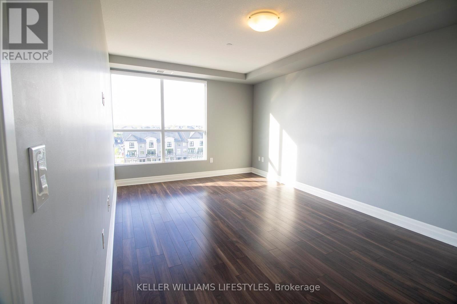 Photo 27 of 512 260 Village Walk Boulevard, London North ON