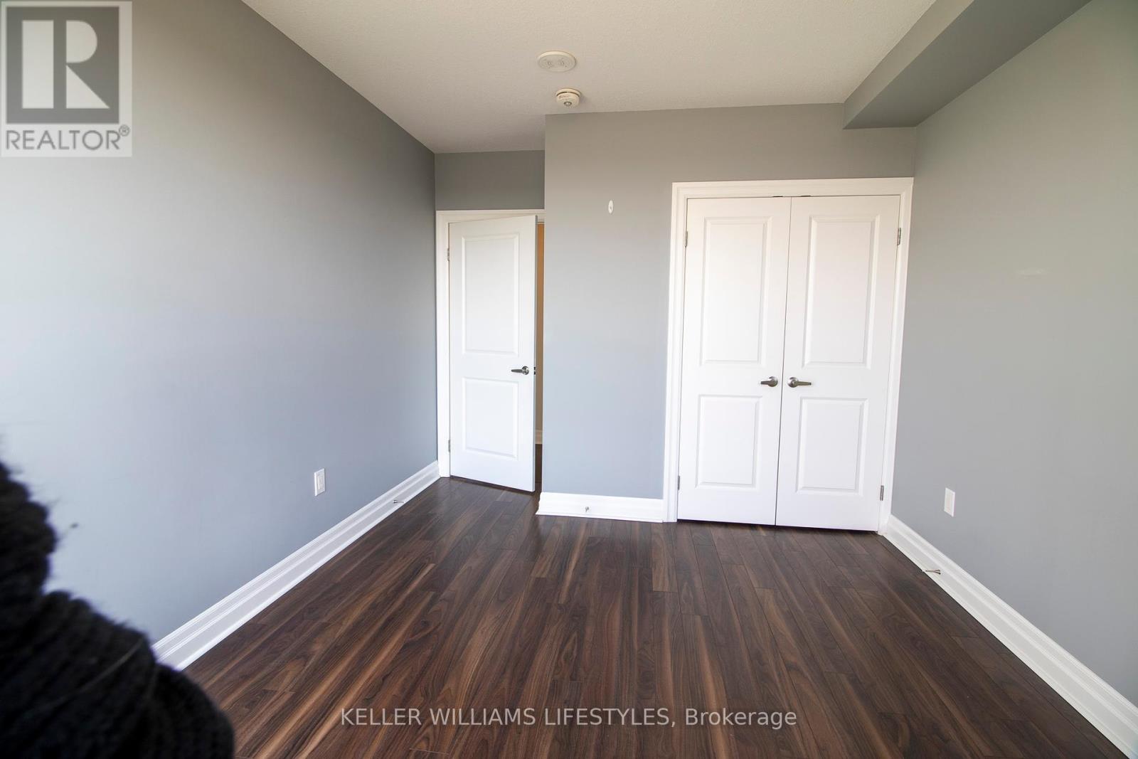 Photo 28 of 512 260 Village Walk Boulevard, London North ON