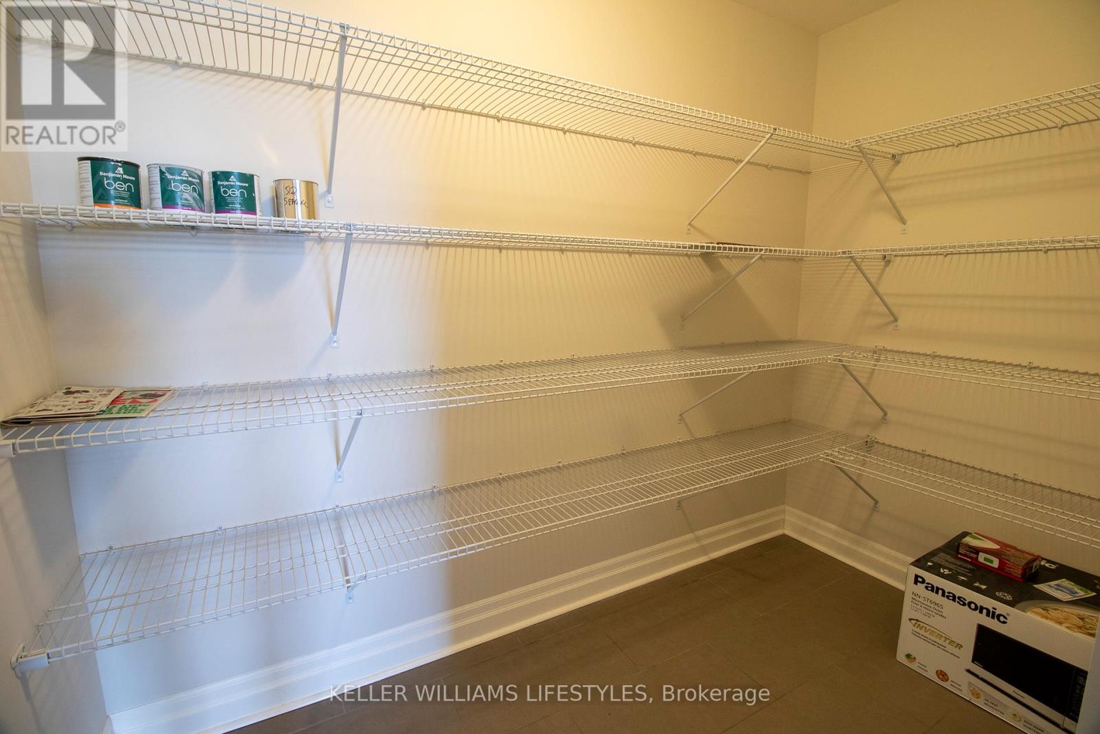 Photo 37 of 512 260 Village Walk Boulevard, London North ON
