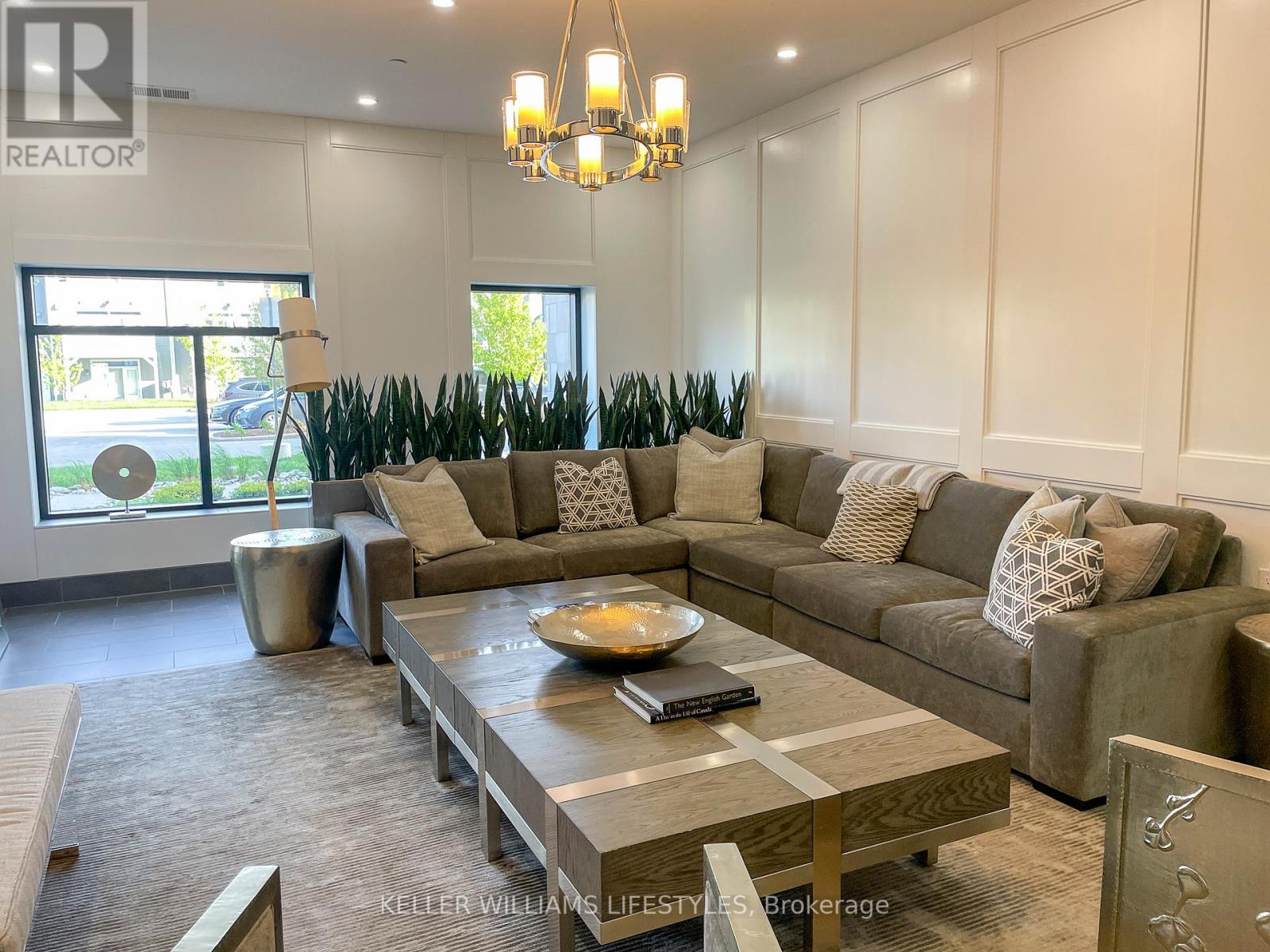 Photo 8 of 512 260 Village Walk Boulevard, London North ON