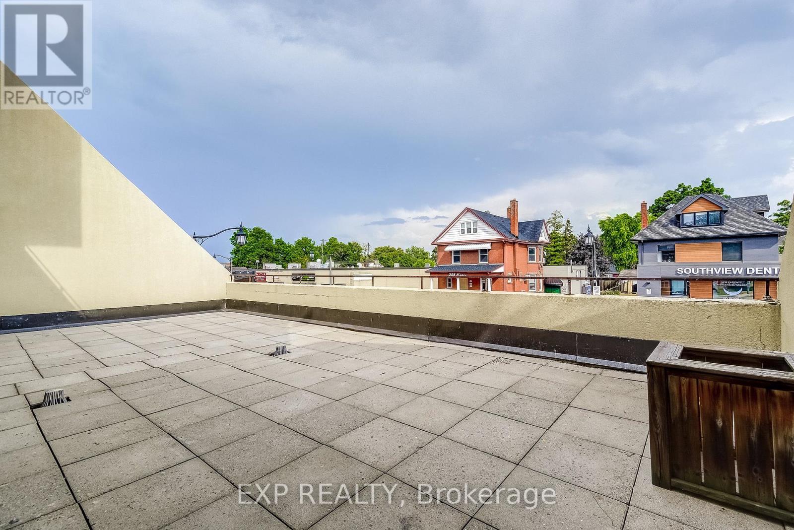 Photo 38 of 1 11 Court Street N, Milton ON