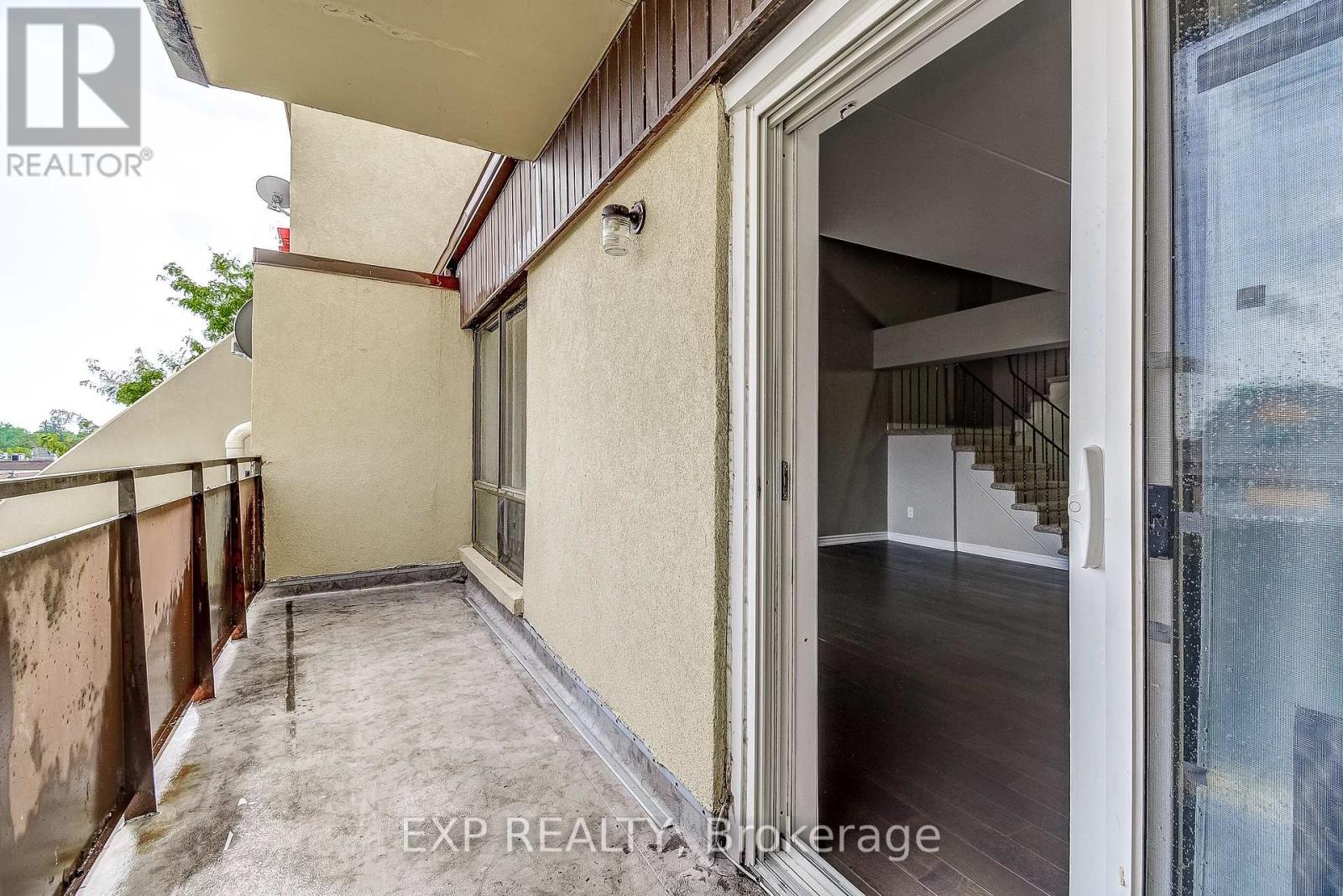Photo 24 of 6 11 Court Street N, Milton ON