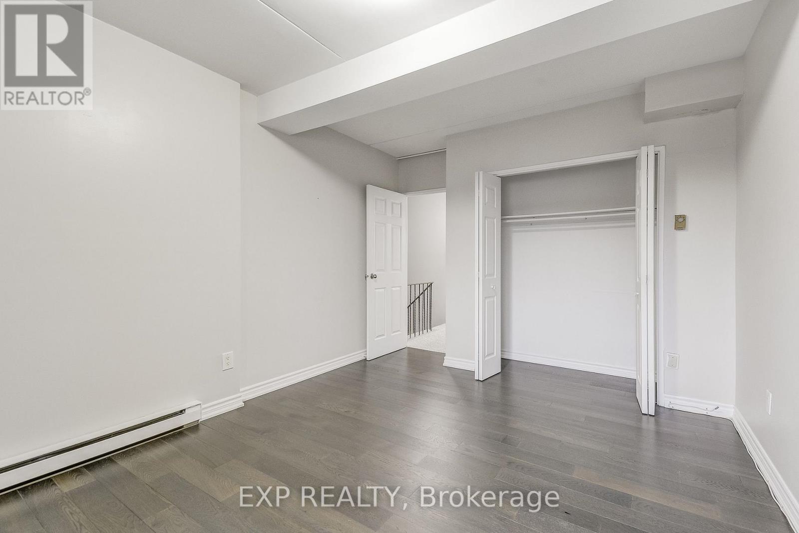 Photo 35 of 6 11 Court Street N, Milton ON