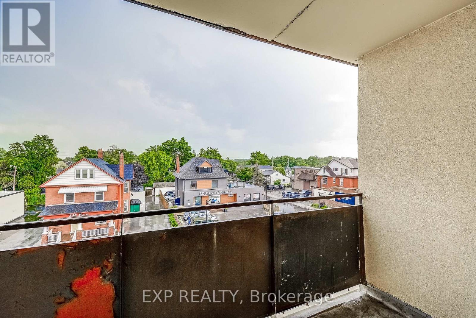 Photo 36 of 6 11 Court Street N, Milton ON