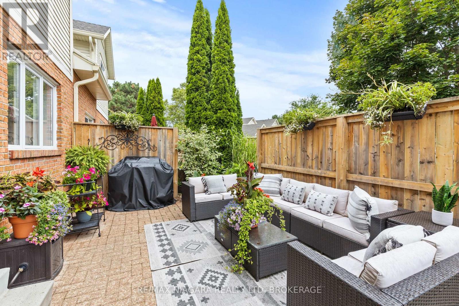 Photo 29 of 28 275 Pelham Road, St Catharines ON