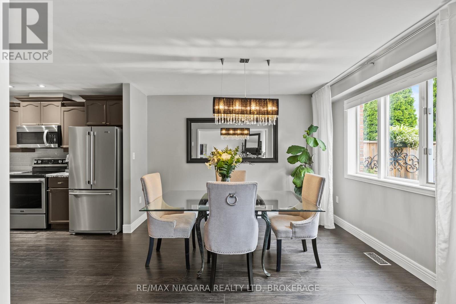 Photo 9 of 28 275 Pelham Road, St Catharines ON
