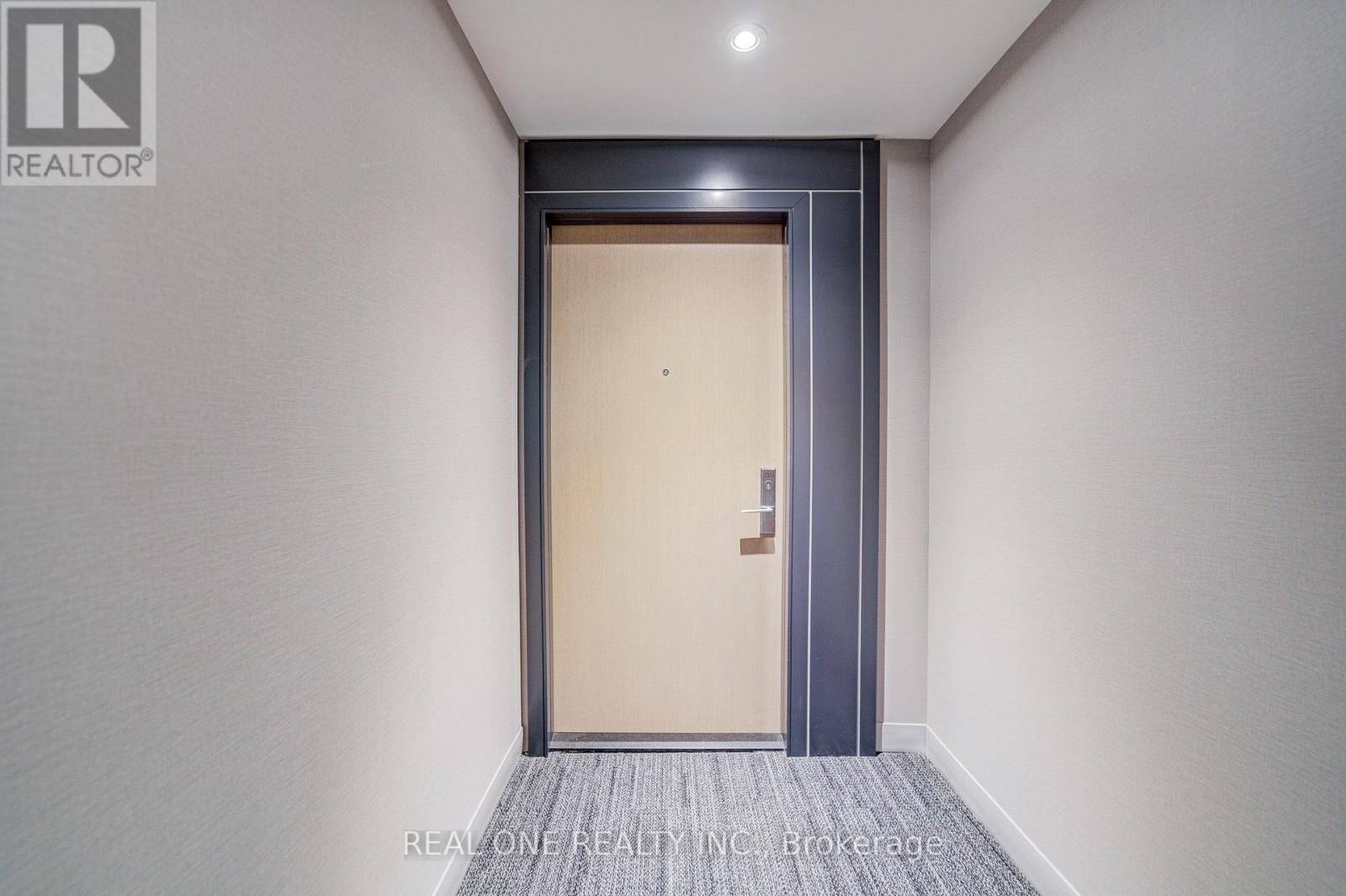 Photo 28 of 2803 357 King Street W, Toronto ON