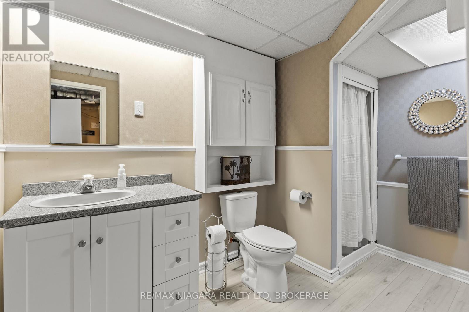 Photo 27 of 28 275 Pelham Road, St Catharines ON