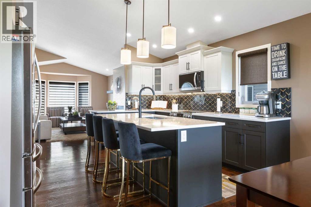 Photo 13 of 164 Hillcrest Boulevard, Strathmore AB