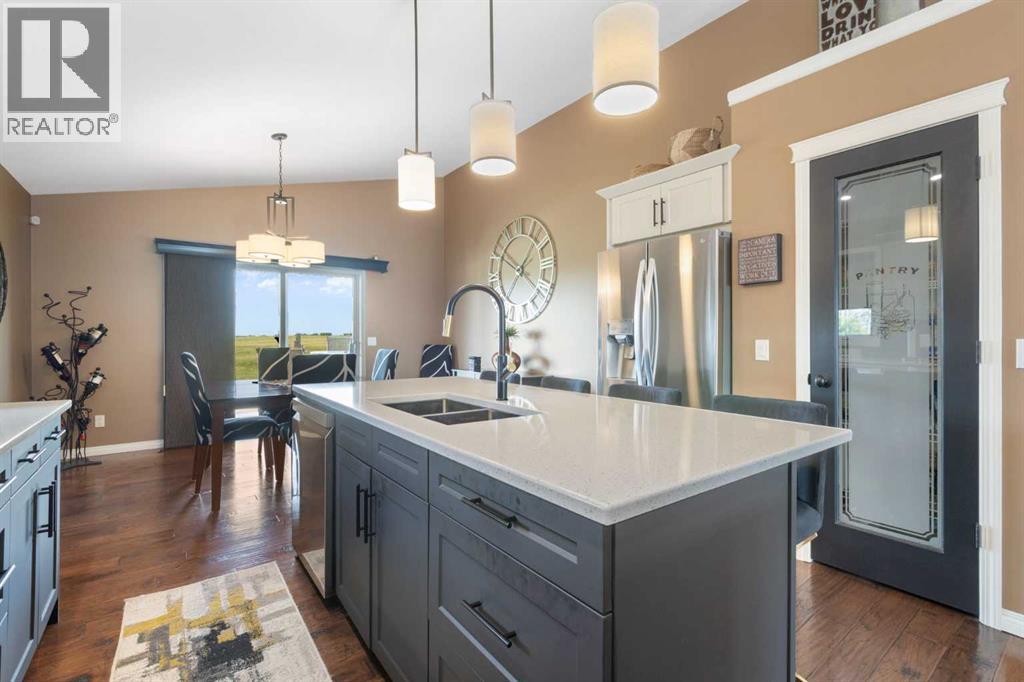 Photo 14 of 164 Hillcrest Boulevard, Strathmore AB
