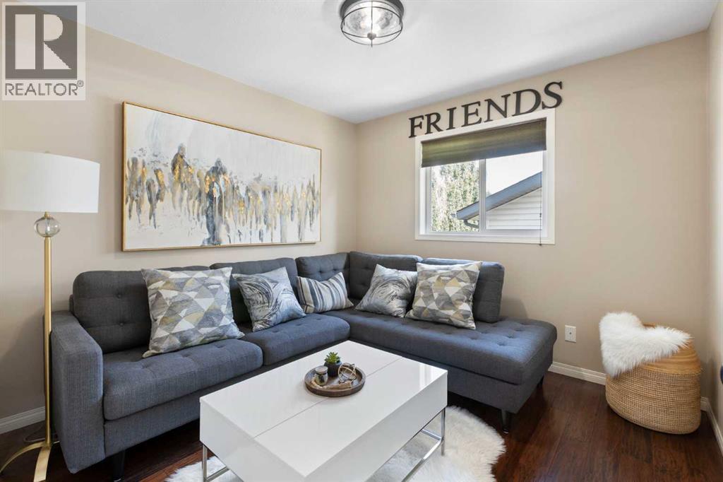 Photo 20 of 164 Hillcrest Boulevard, Strathmore AB