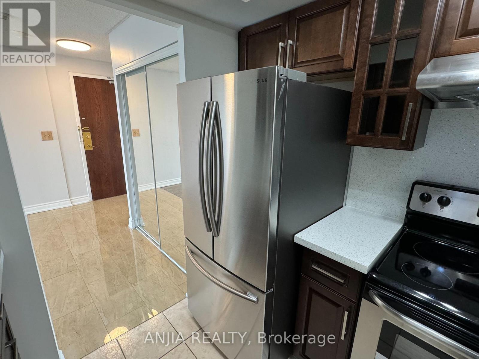 Photo 3 of 2001 3 Pemberton Avenue, Toronto ON