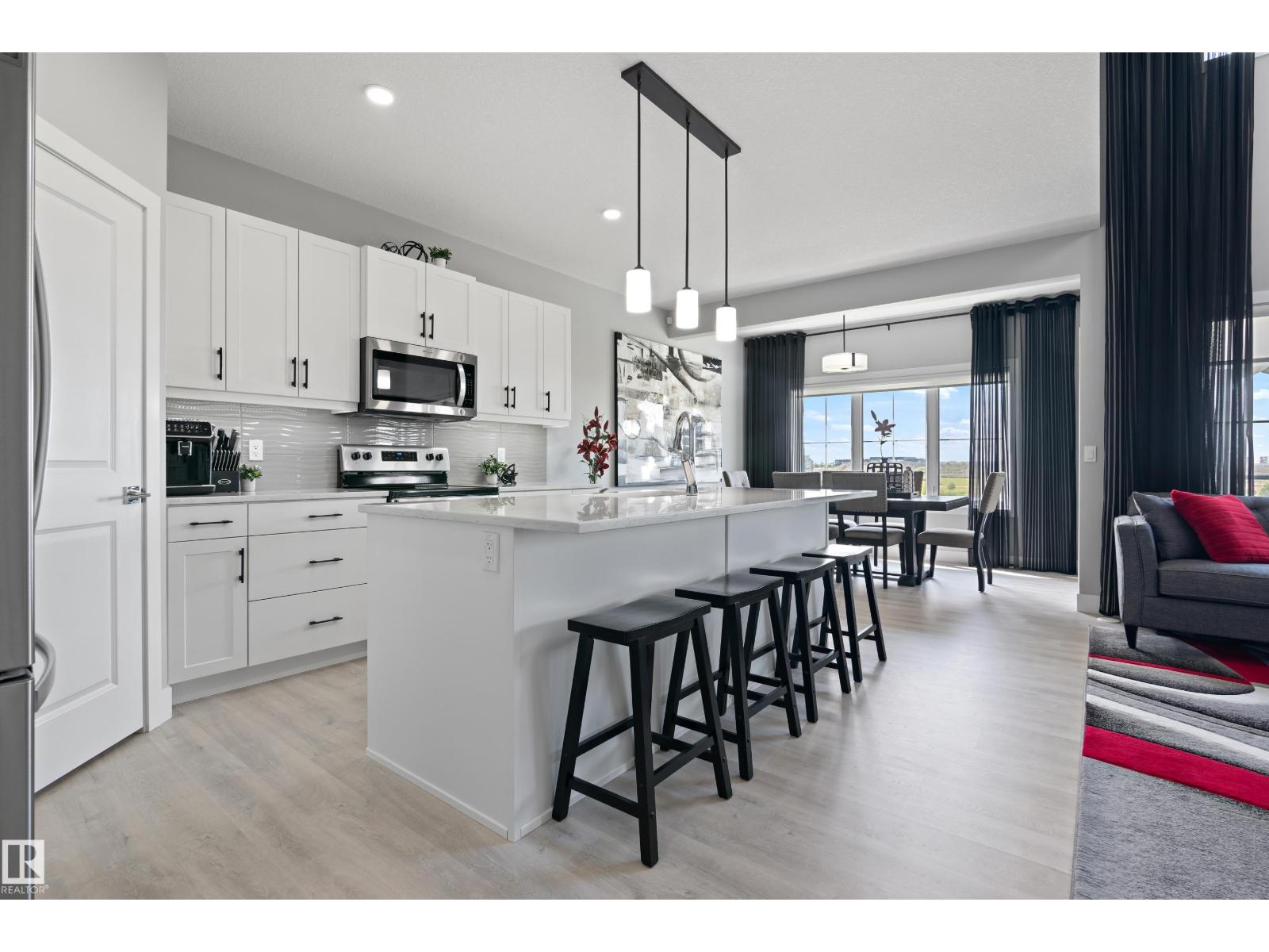 Photo 11 of 2654 Donaghey Cr Sw, Edmonton AB
