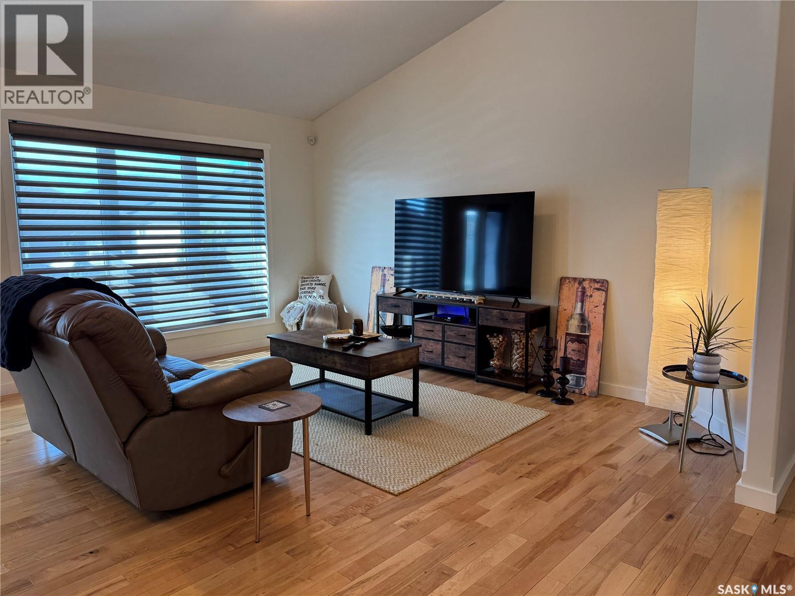 Photo 14 of 1631 Stensrud Road, Saskatoon SK