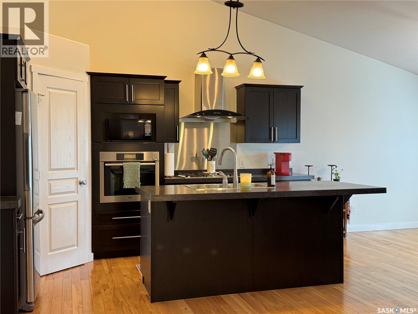 Photo 9 of 1631 Stensrud Road, Saskatoon SK