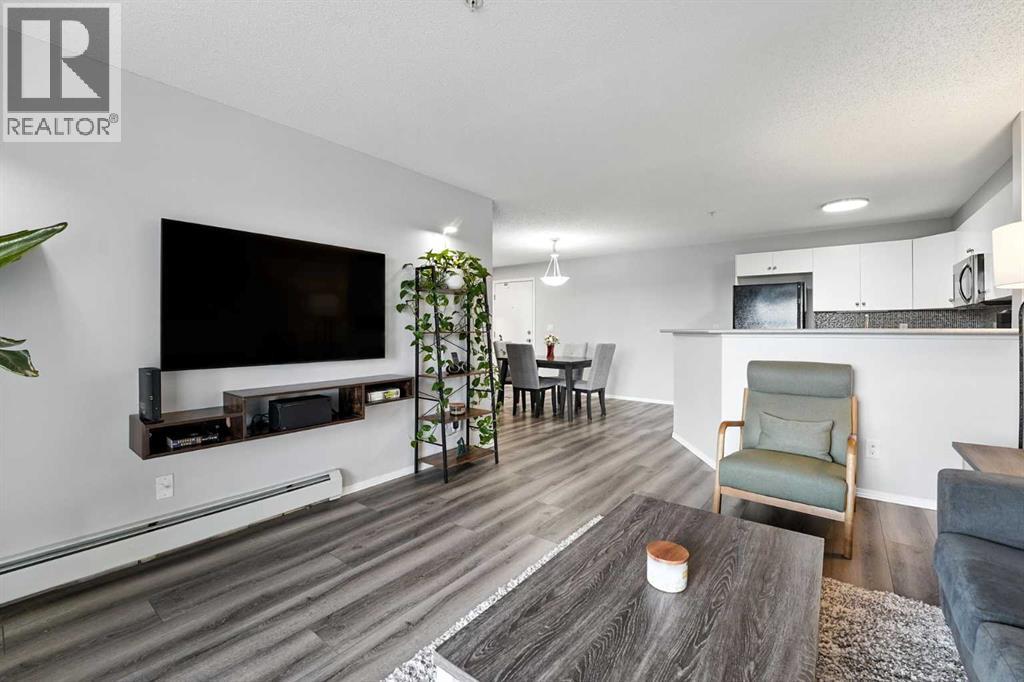 Photo 13 of 7204 304 Mackenzie Way Sw, Airdrie AB