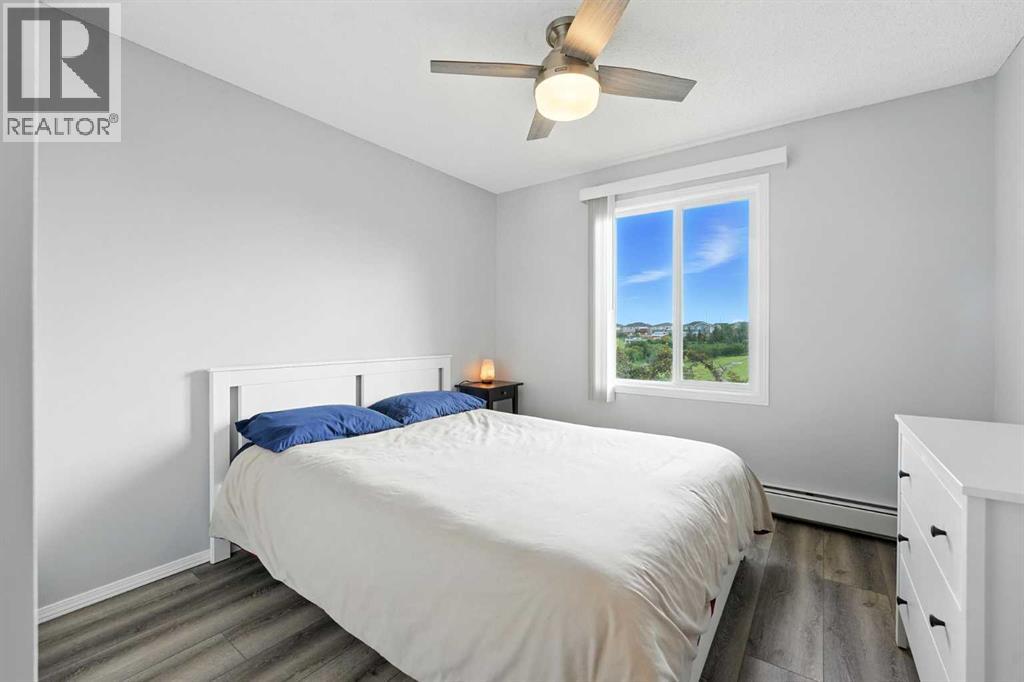 Photo 16 of 7204 304 Mackenzie Way Sw, Airdrie AB