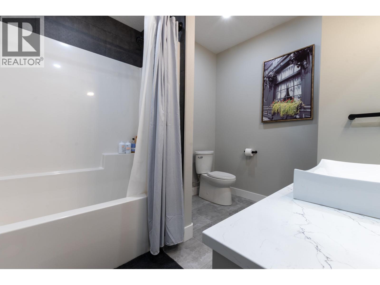 Photo 32 of 10044 Park Meadows Drive, Prince George BC
