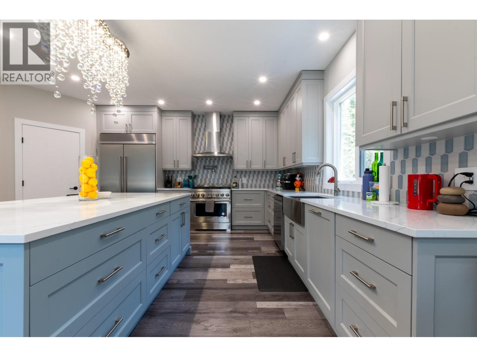 Photo 7 of 10044 Park Meadows Drive, Prince George BC