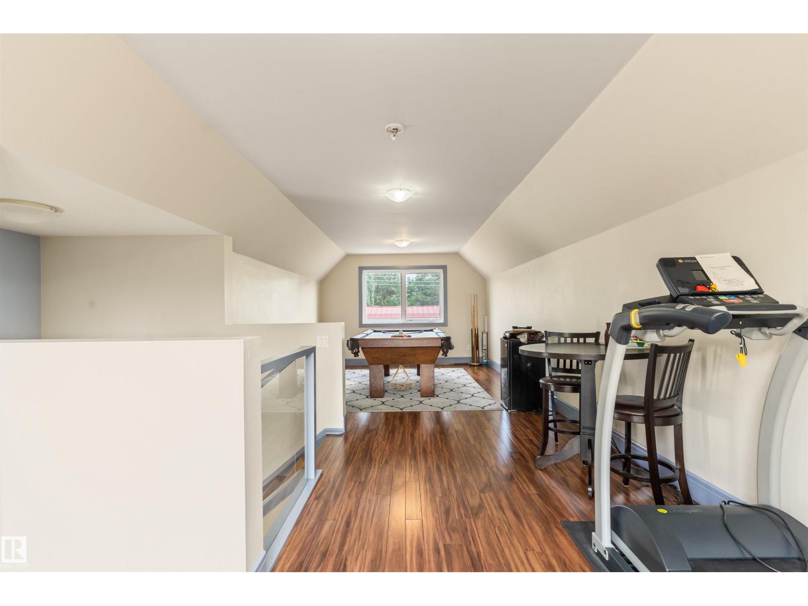 Photo 37 of 9533 101 Street Nw, Edmonton AB