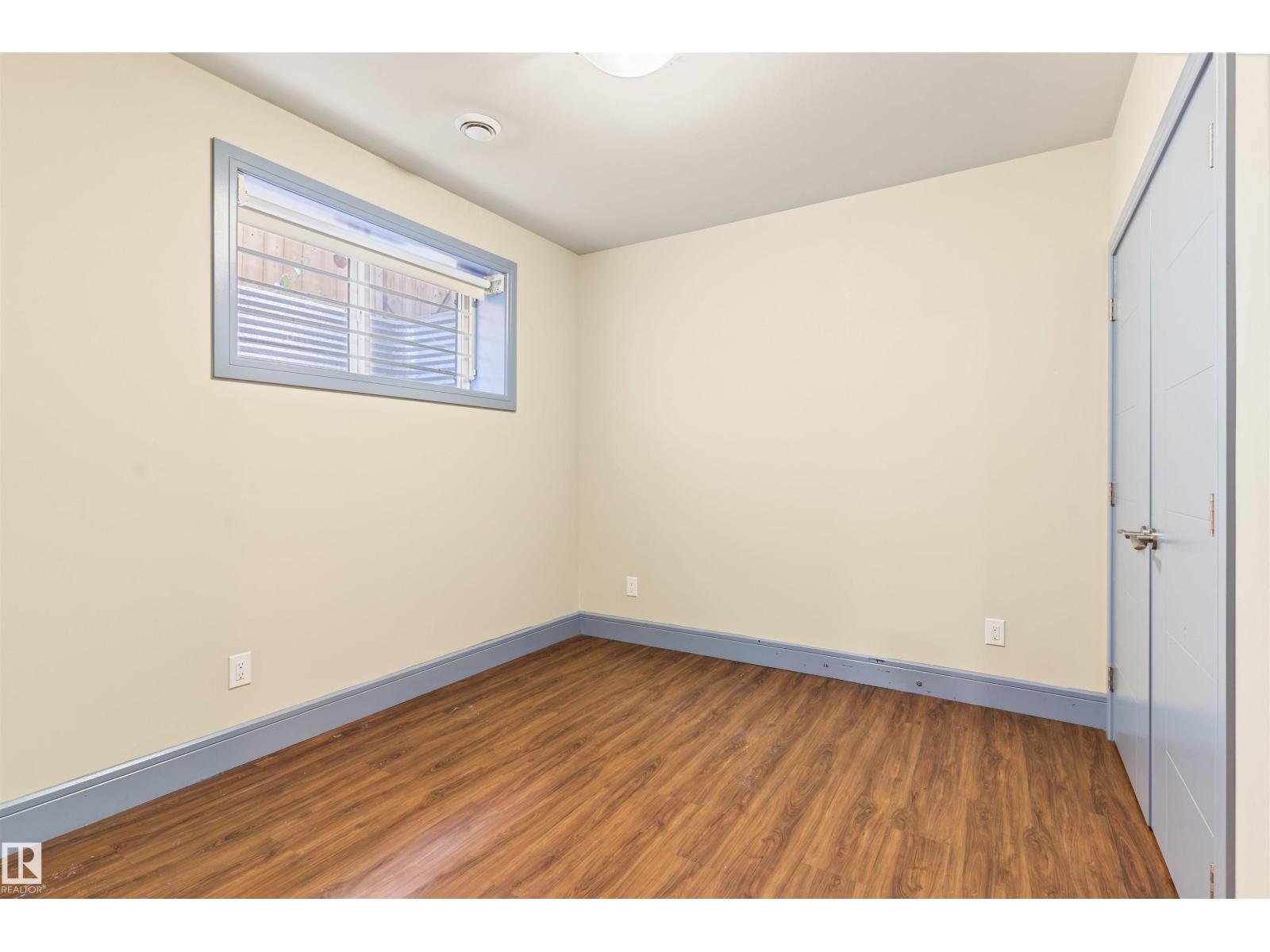 Photo 43 of 9533 101 Street Nw, Edmonton AB