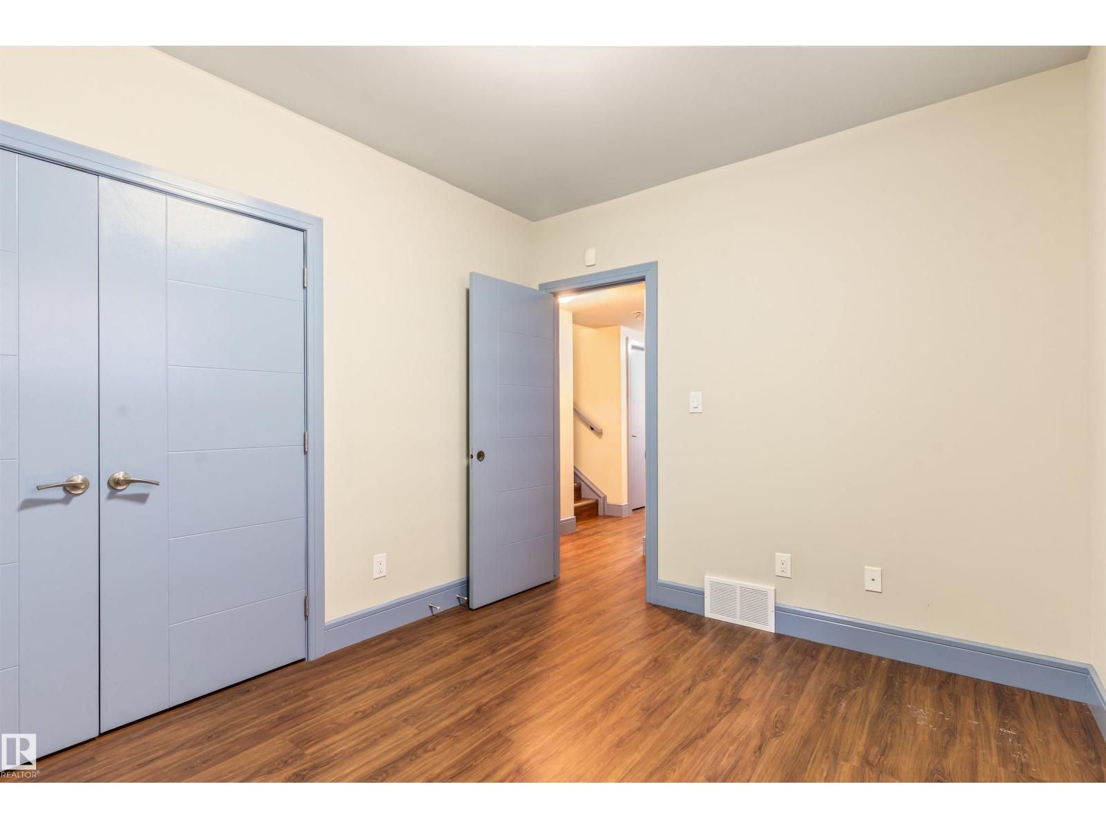 Photo 44 of 9533 101 Street Nw, Edmonton AB