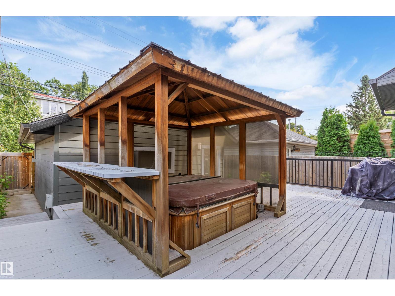 Photo 50 of 9533 101 Street Nw, Edmonton AB