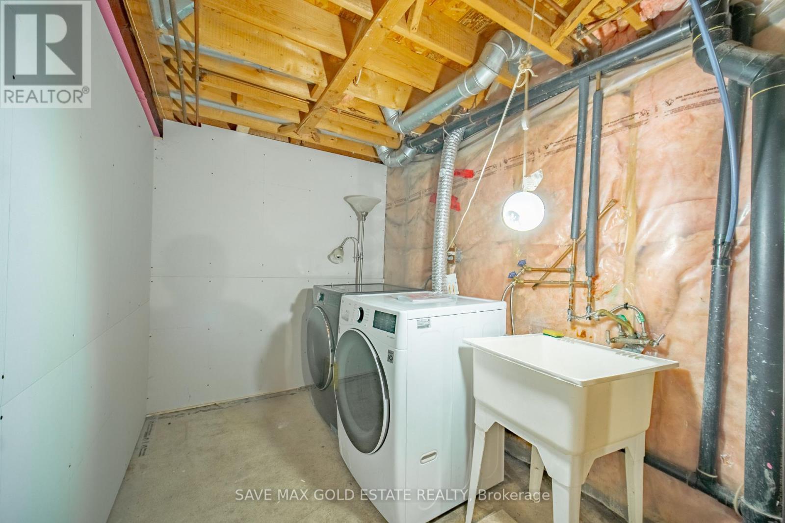 Photo 45 of 321 Perry Road, Orangeville ON