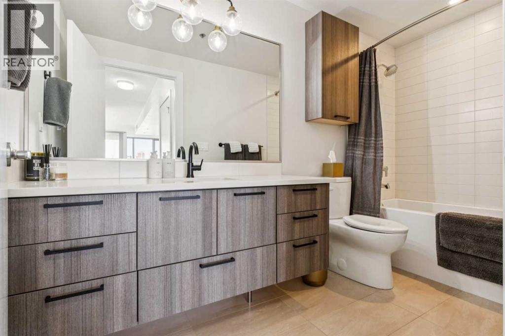 Single Family House for Sale in    Avenue NW Sunnyside Calgary 