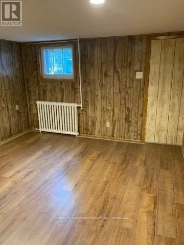 Photo 6 of Lower 11 Hillside Drive, Toronto ON