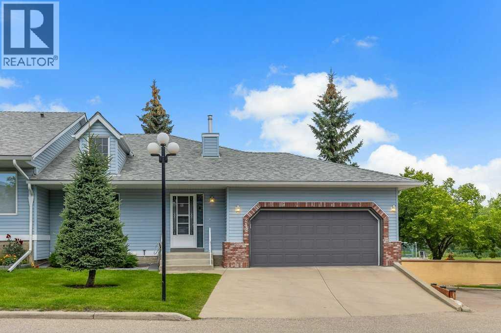 212 Valley Ridge Heights NW