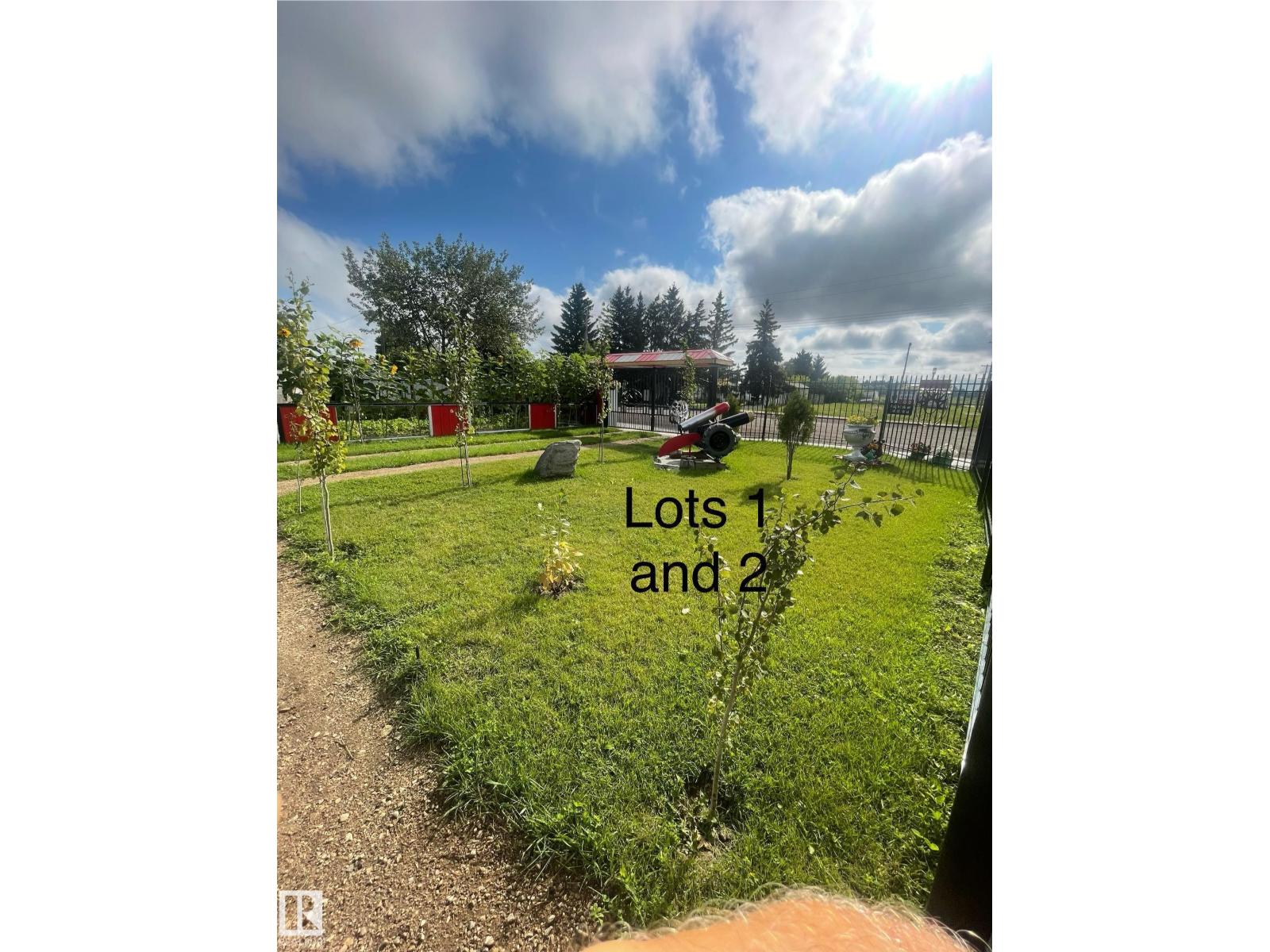Photo 2 of 5002 50 St, Ranfurly AB