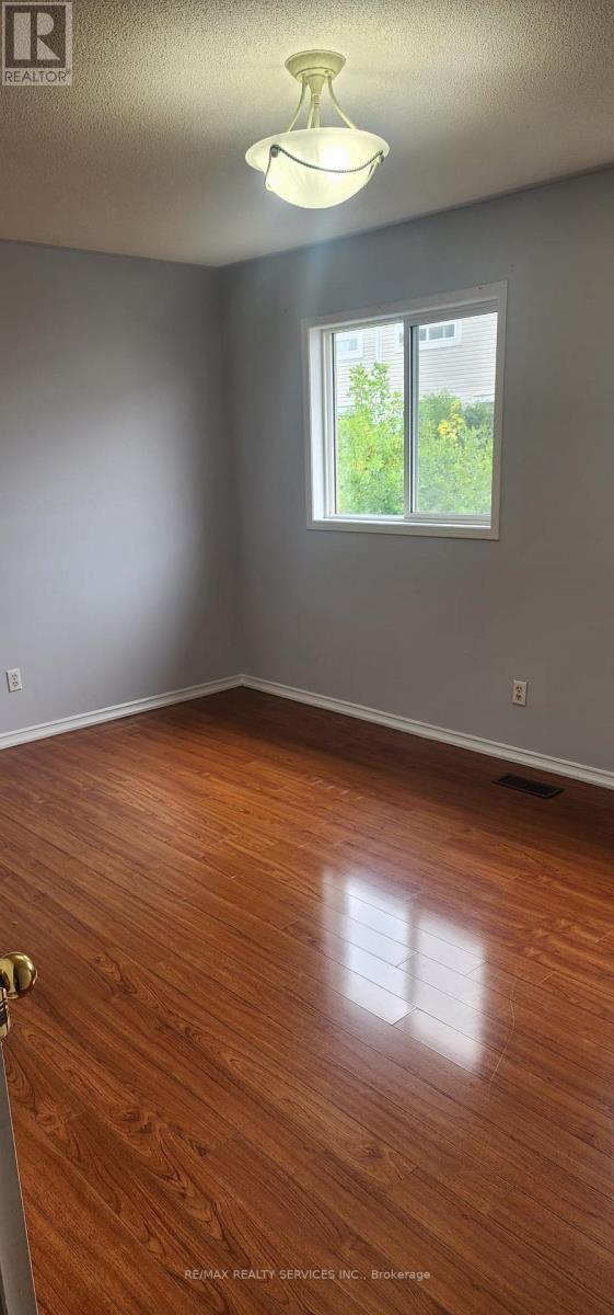 Photo 14 of 24 1292 Sherwood Mills Boulevard, Mississauga ON