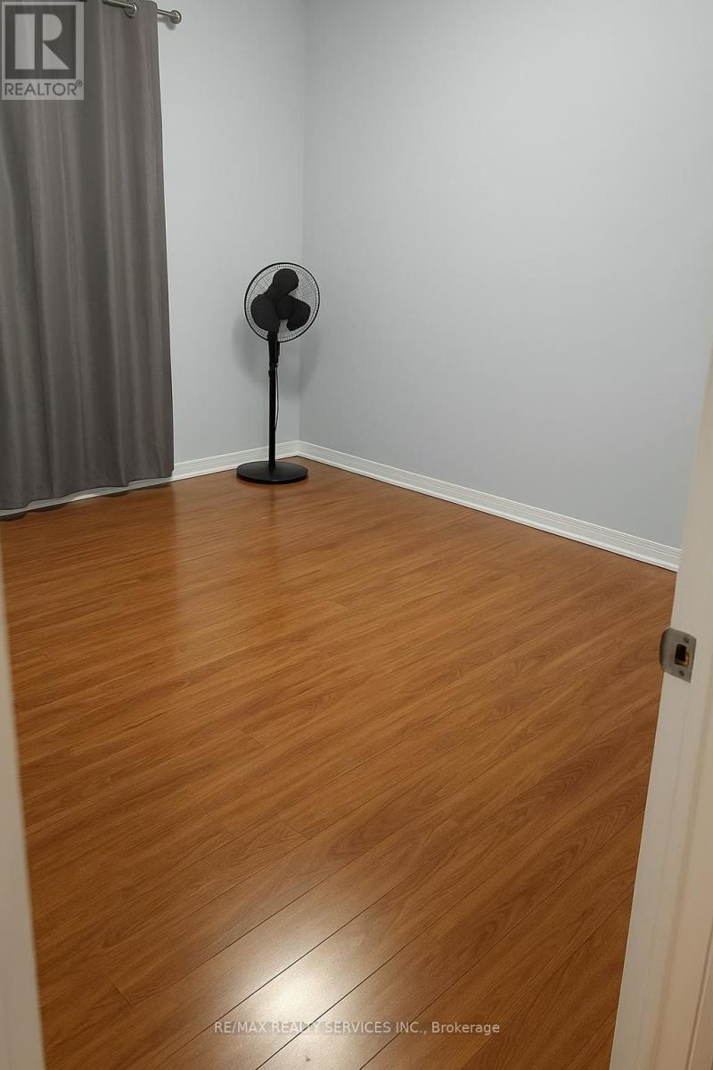 Photo 23 of 24 1292 Sherwood Mills Boulevard, Mississauga ON