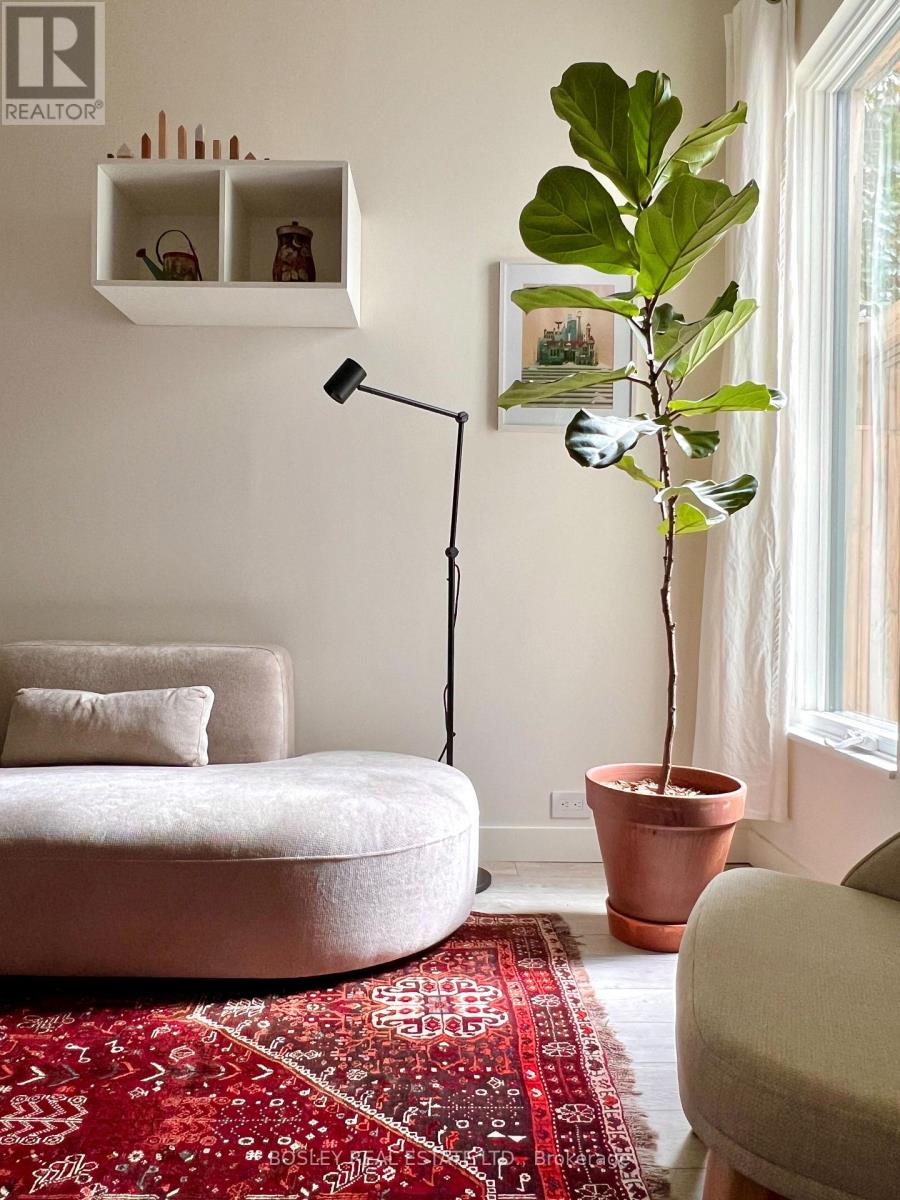 Photo 3 of Main Floor 41 Henderson Avenue, Toronto ON