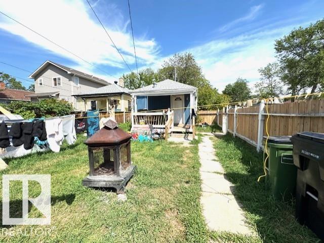 Photo 30 of 11202 96 St Nw, Edmonton AB
