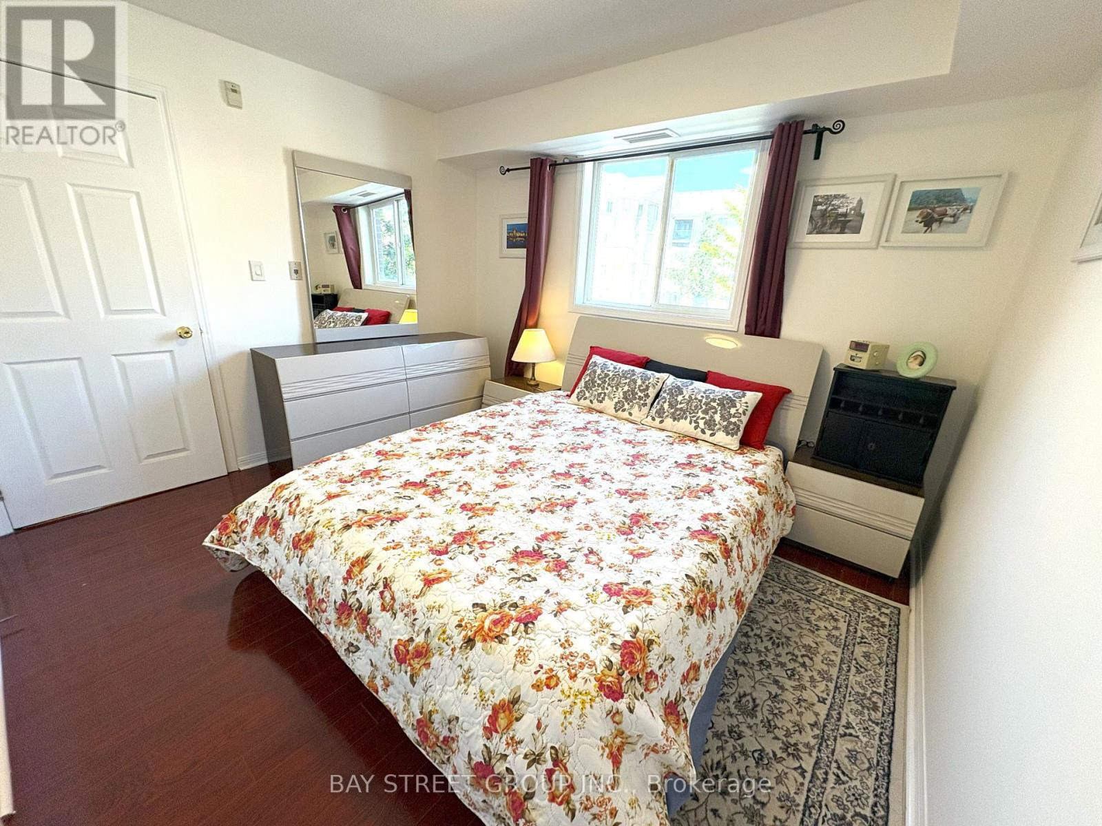 Photo 11 of 226 5235 Finch Avenue, Toronto ON