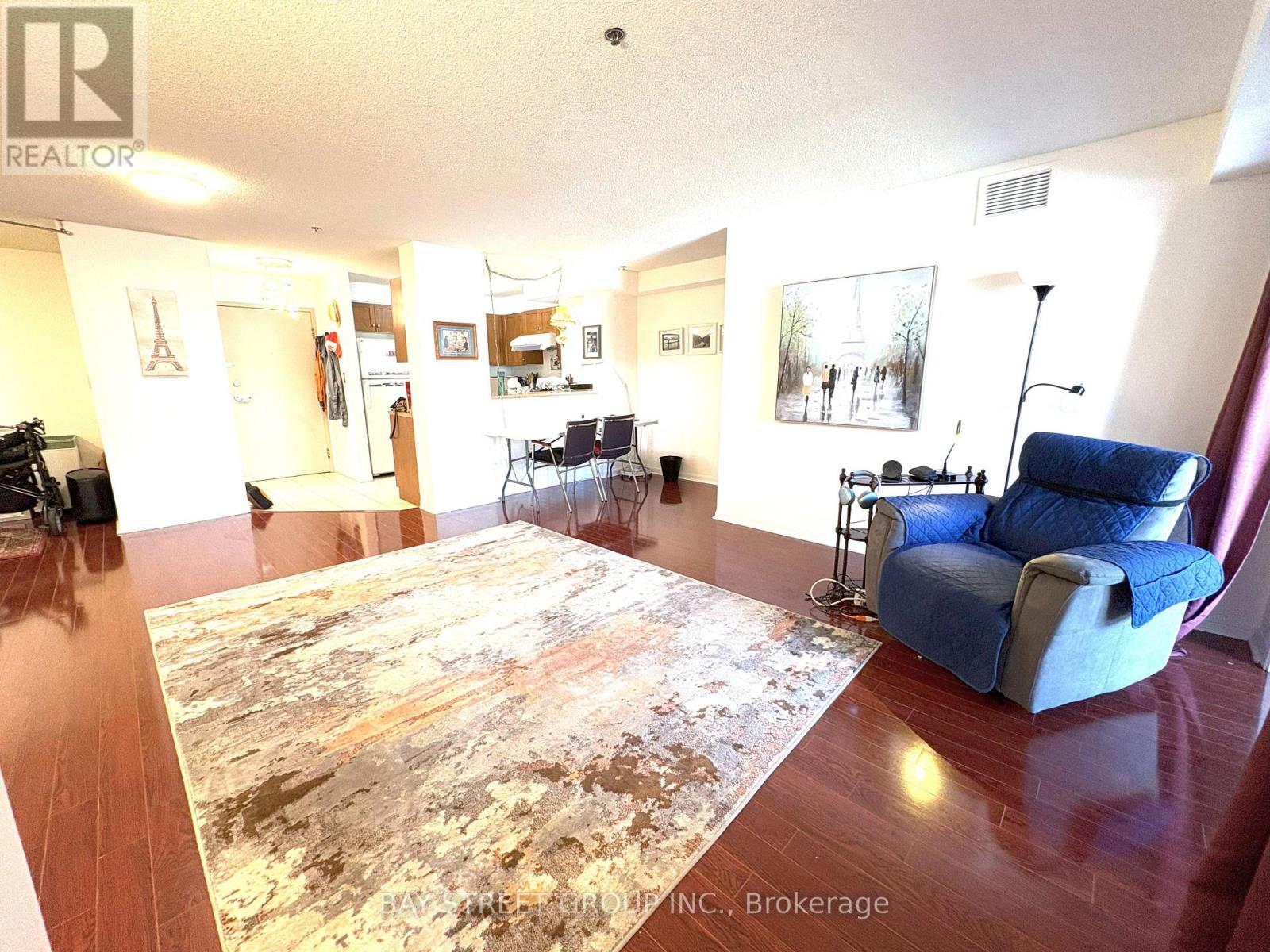 Photo 5 of 226 5235 Finch Avenue, Toronto ON