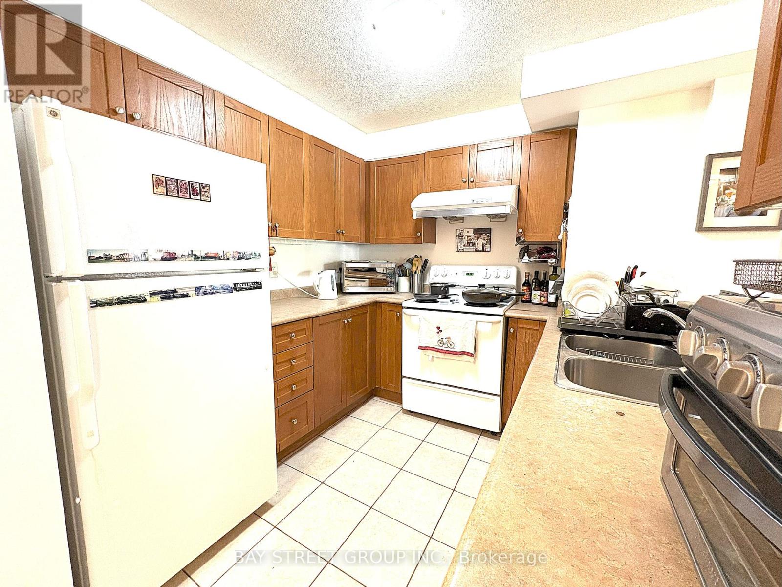 Photo 7 of 226 5235 Finch Avenue, Toronto ON