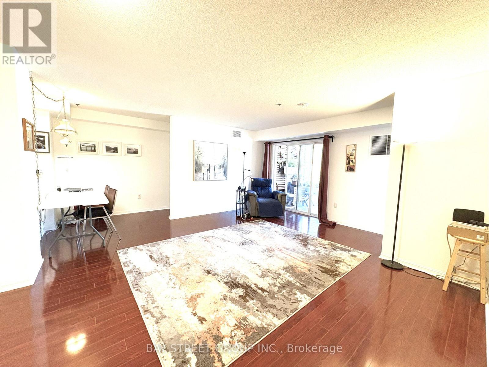 Photo 9 of 226 5235 Finch Avenue, Toronto ON
