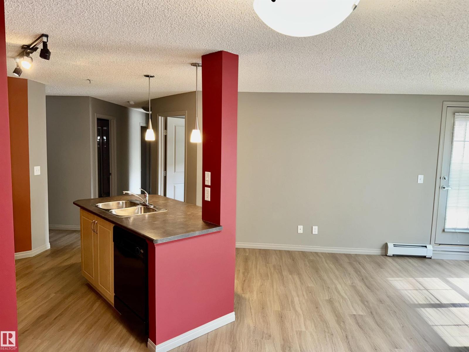 Photo 18 of 211 11441 Ellerslie Rd Sw, Edmonton AB