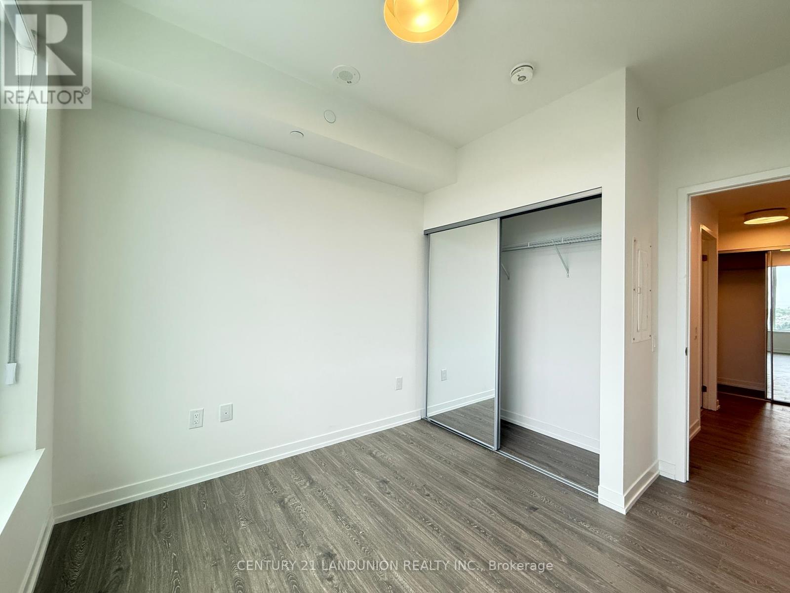 Photo 12 of 917 2485 Eglinton Avenue W, Mississauga ON