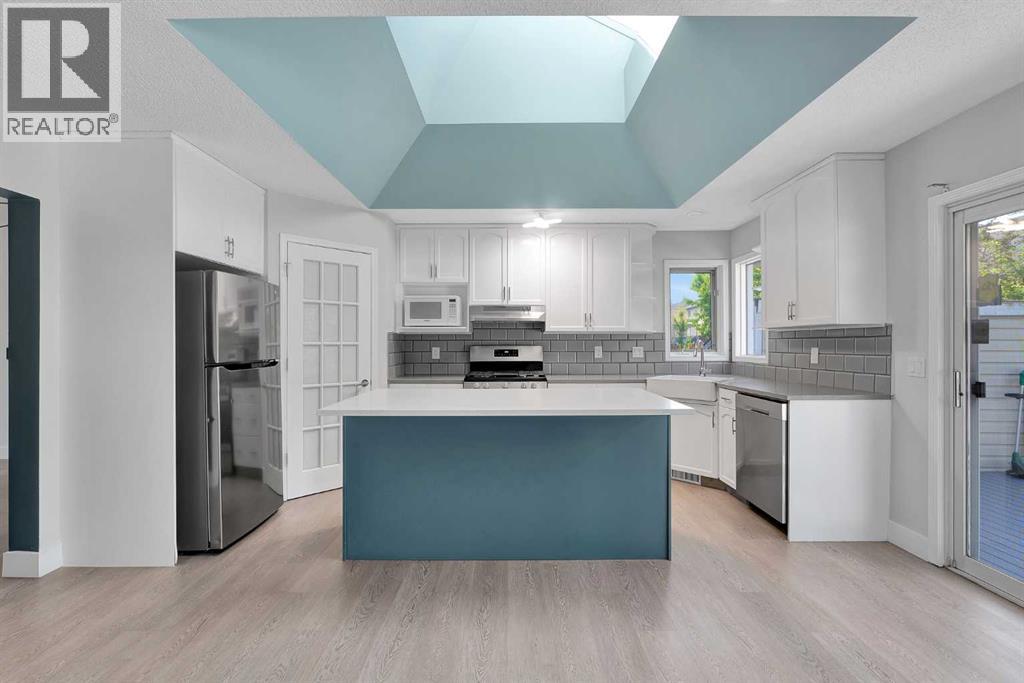 Single Family House for Sale in  Hidden Circle NW Hidden Valley Calgary 