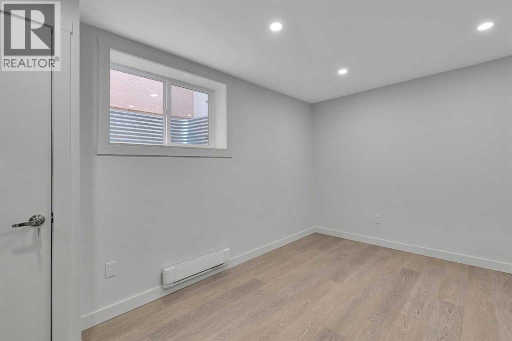 Single Family House for Sale in  Hidden Circle NW Hidden Valley Calgary 