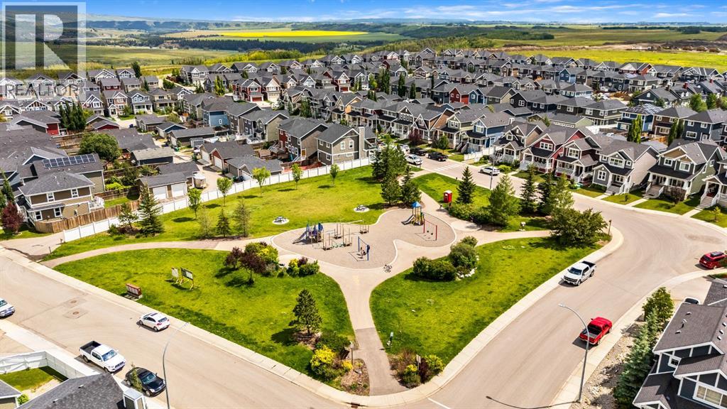 Photo 41 of 773 River Heights Crescent, Cochrane AB