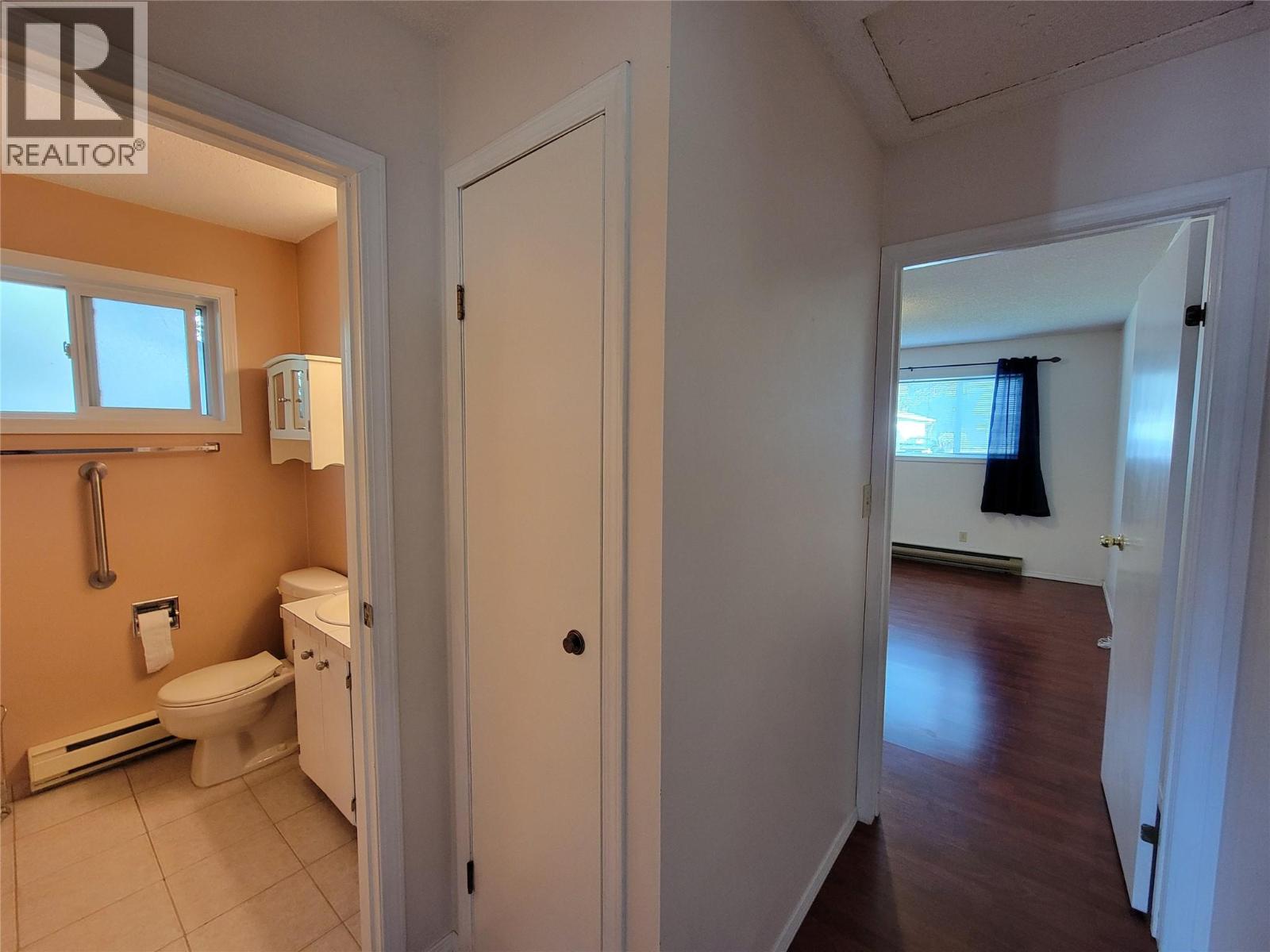 Photo 22 of 604 11 Th Avenue, Keremeos BC