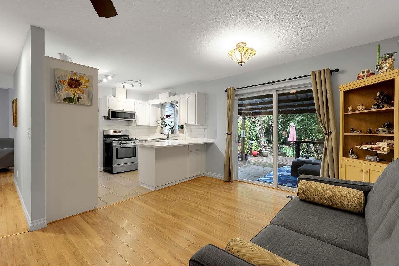 Photo 20 of 19853 50 A Avenue, Langley BC