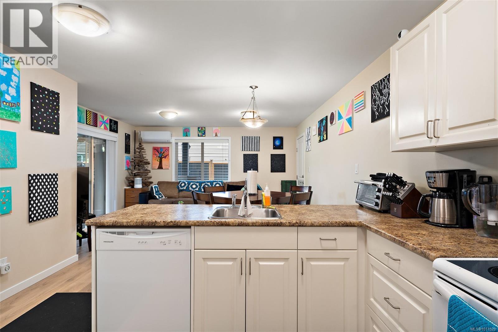 Photo 12 of 540 Woodend Rd, Colwood BC