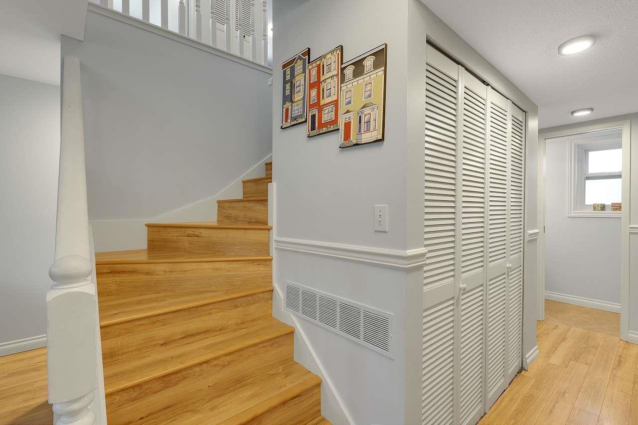 Photo 22 of 19853 50 A Avenue, Langley BC