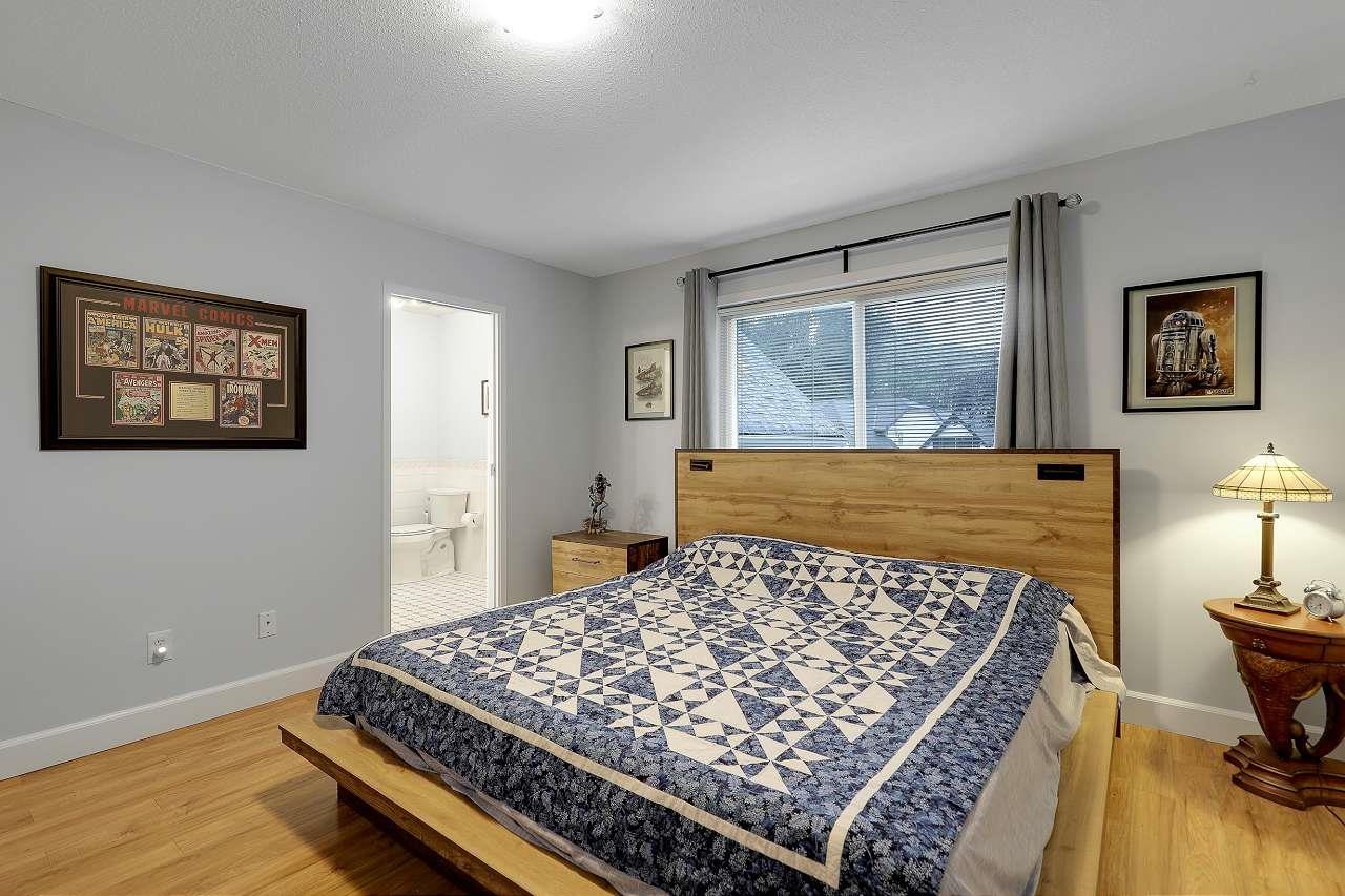 Photo 25 of 19853 50 A Avenue, Langley BC